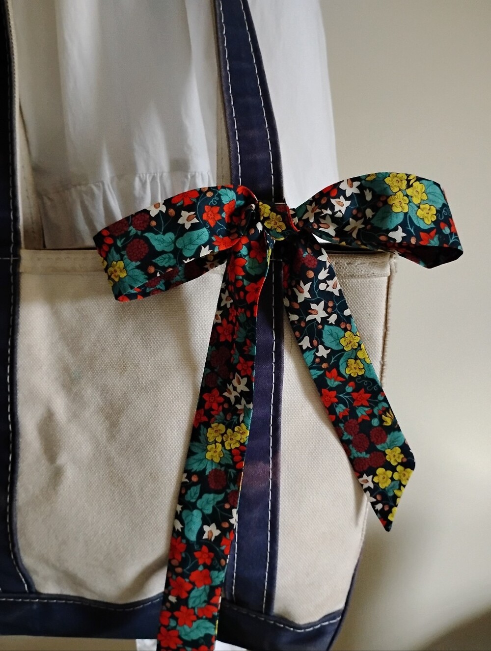 Liberty Art Fabric Tana Lawn Super Skinny Scarf Harvest Berry Colorful Floral - Picture 3 of 13